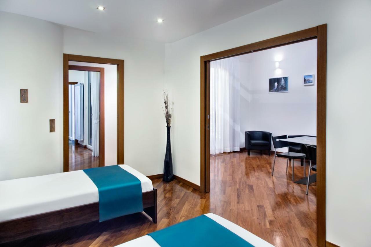 Suite Borbonica Nápoles Exterior foto